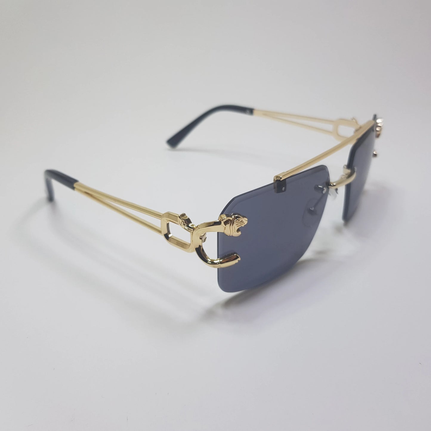 Trendy-Gold-Leaopard-Sunglasses-Unisex