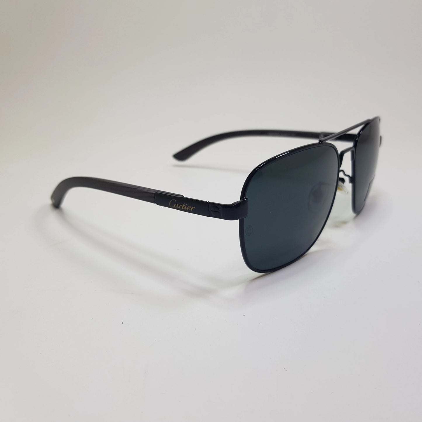 Cartier T8200603 Metal Premium Diamond Hard Glass Lens With Embosing Sunglasses