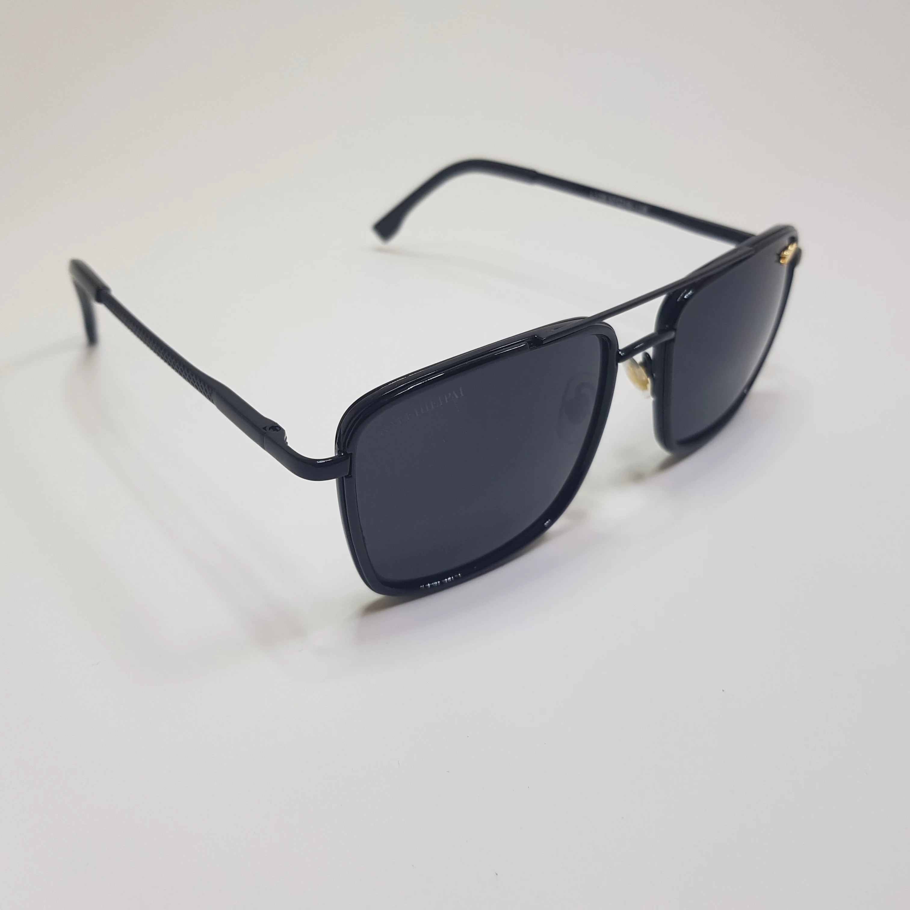 Lacoste-L138-Sunglasses-Unisex