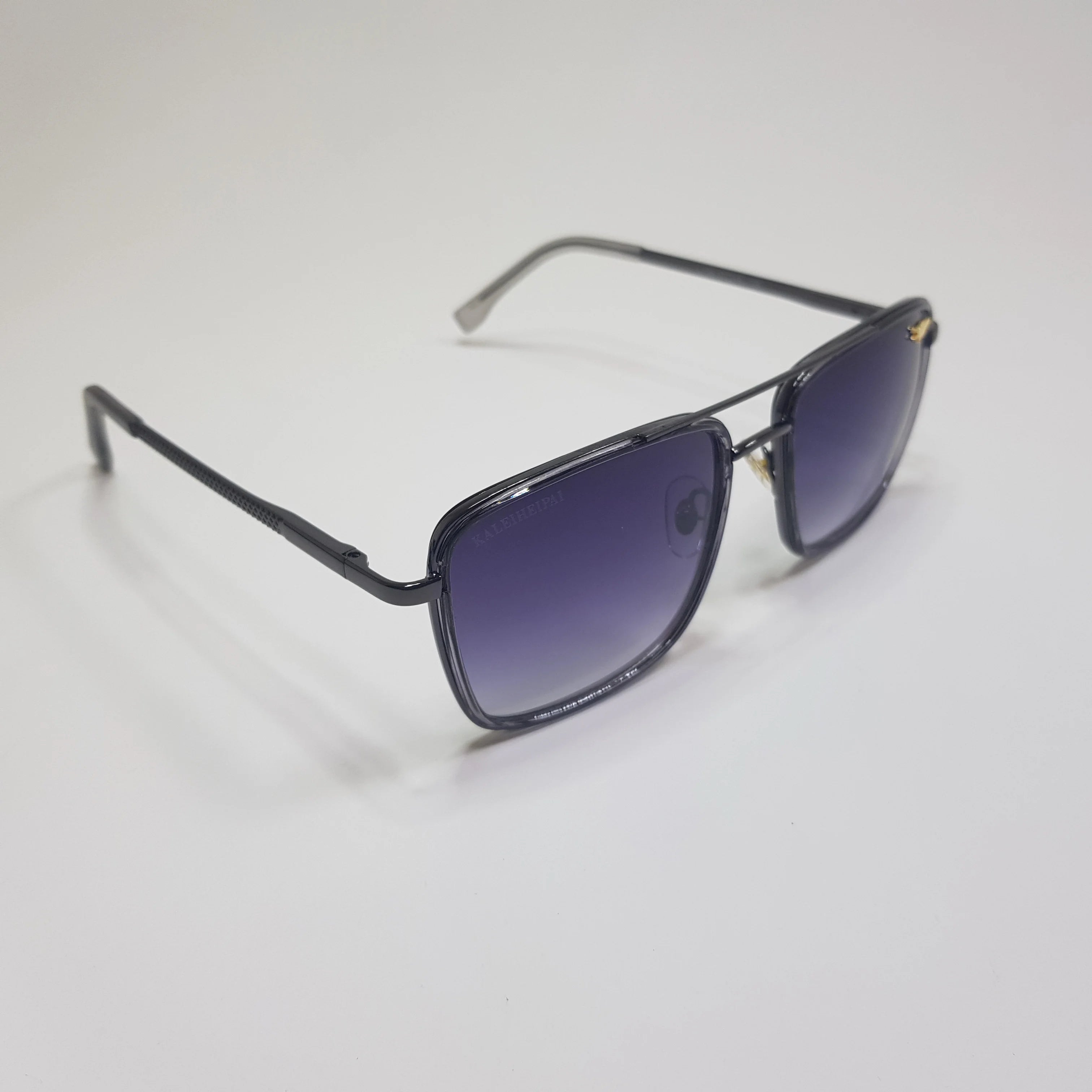 Lacoste-L138-Sunglasses-Unisex