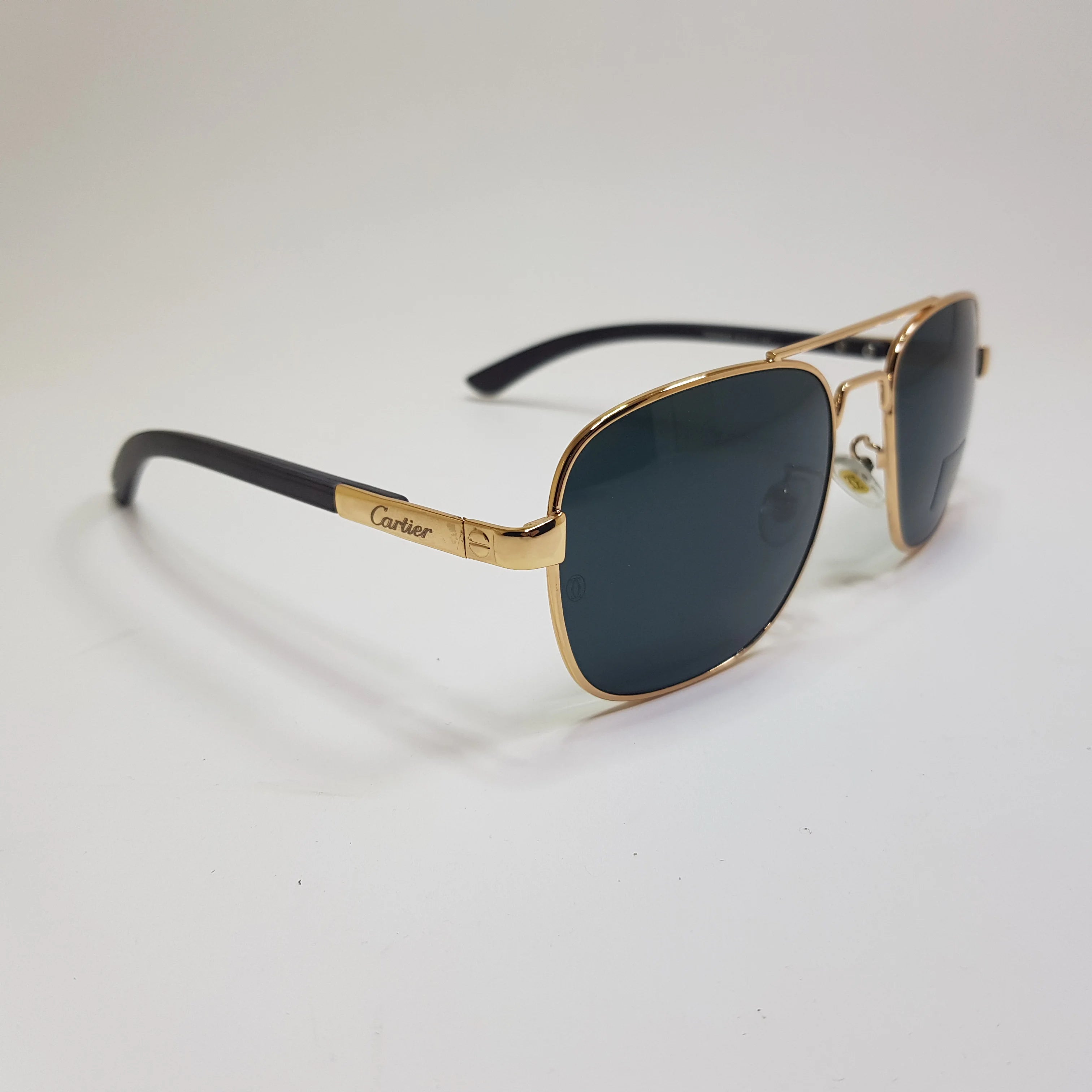 Cartier T8200603 Metal Premium Diamond Hard Glass Lens With Embosing Sunglasses