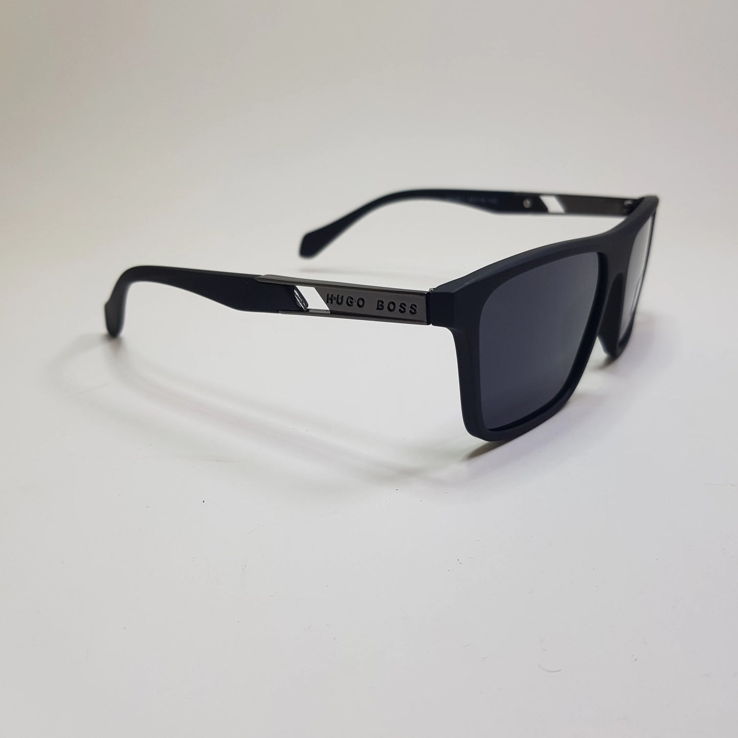 Hugo Boss 21132-1 Polarized UV400 Sunglasses Premium Look Unisex
